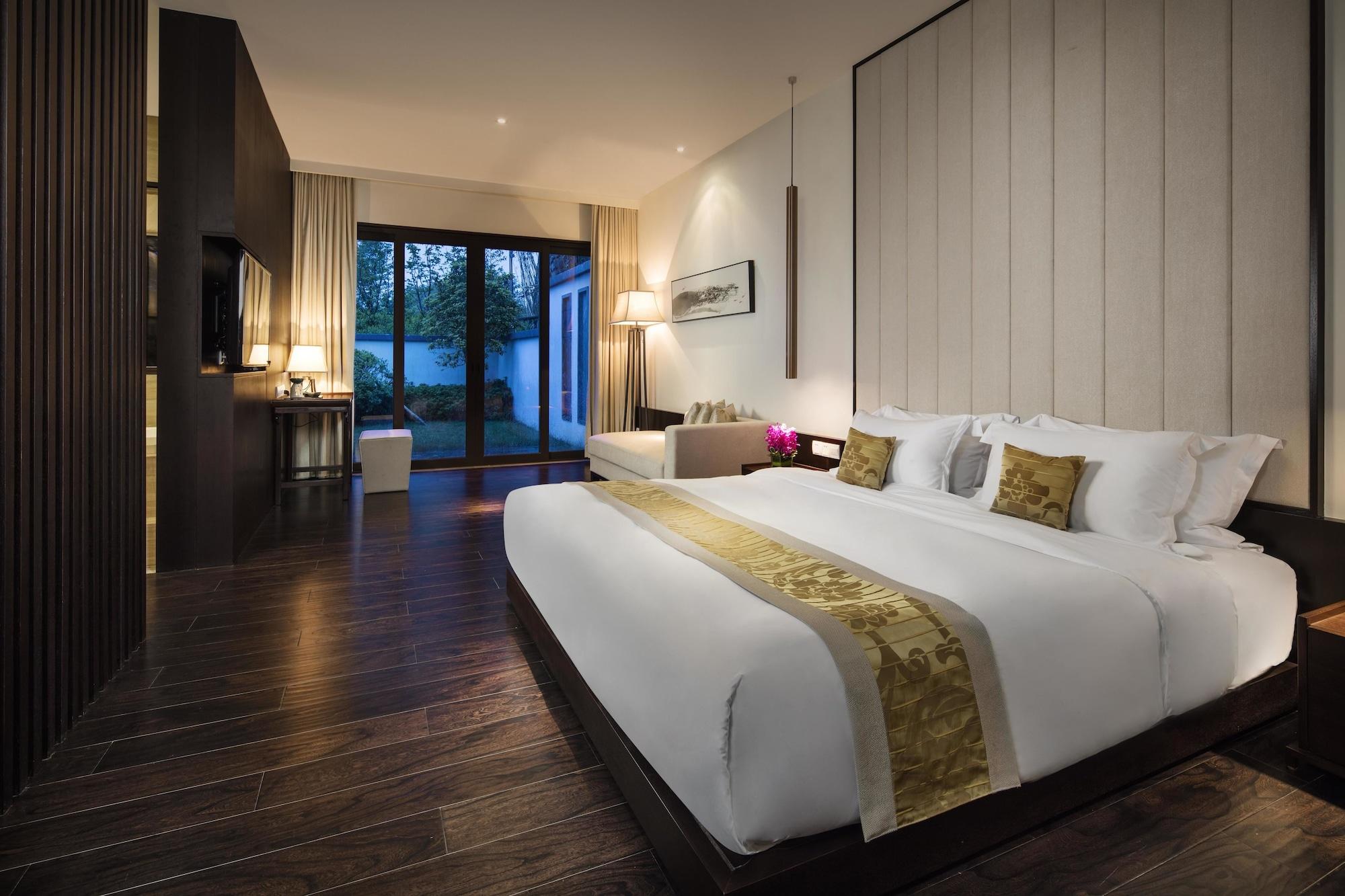 Banyan Tree Hotel Huangshan-The Ancient Charm Of Huizhou, A Paradise מראה חיצוני תמונה