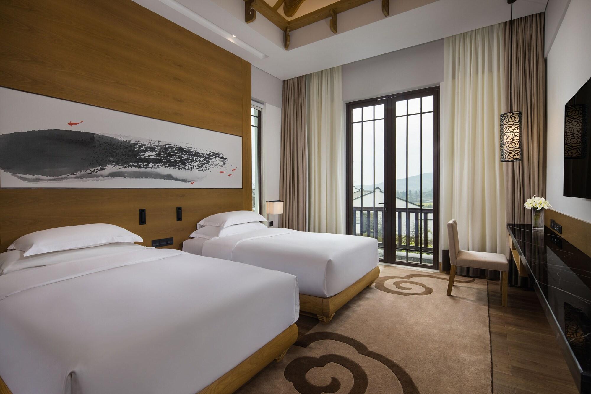 Banyan Tree Hotel Huangshan-The Ancient Charm Of Huizhou, A Paradise מראה חיצוני תמונה