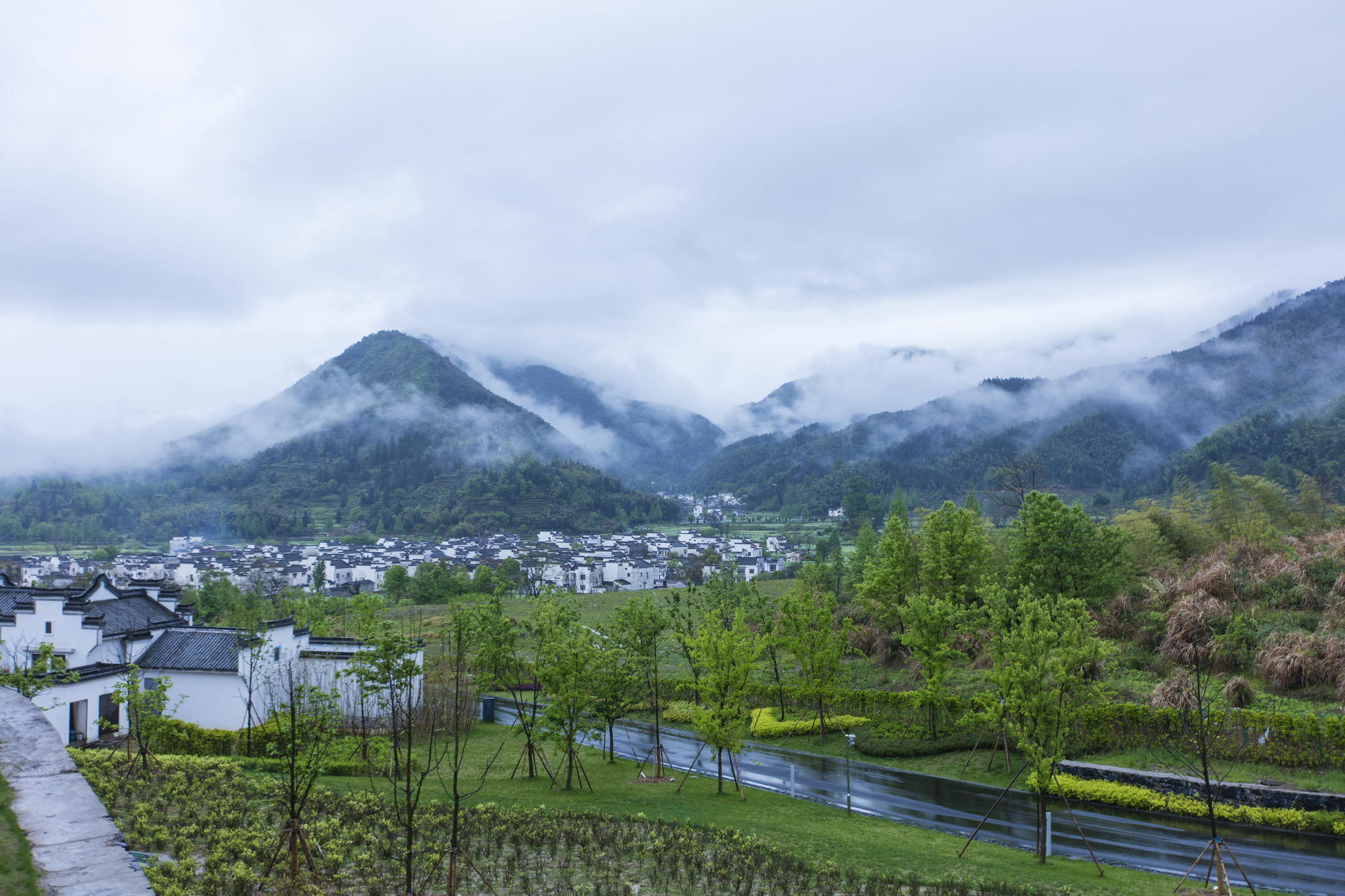 Banyan Tree Hotel Huangshan-The Ancient Charm Of Huizhou, A Paradise מראה חיצוני תמונה